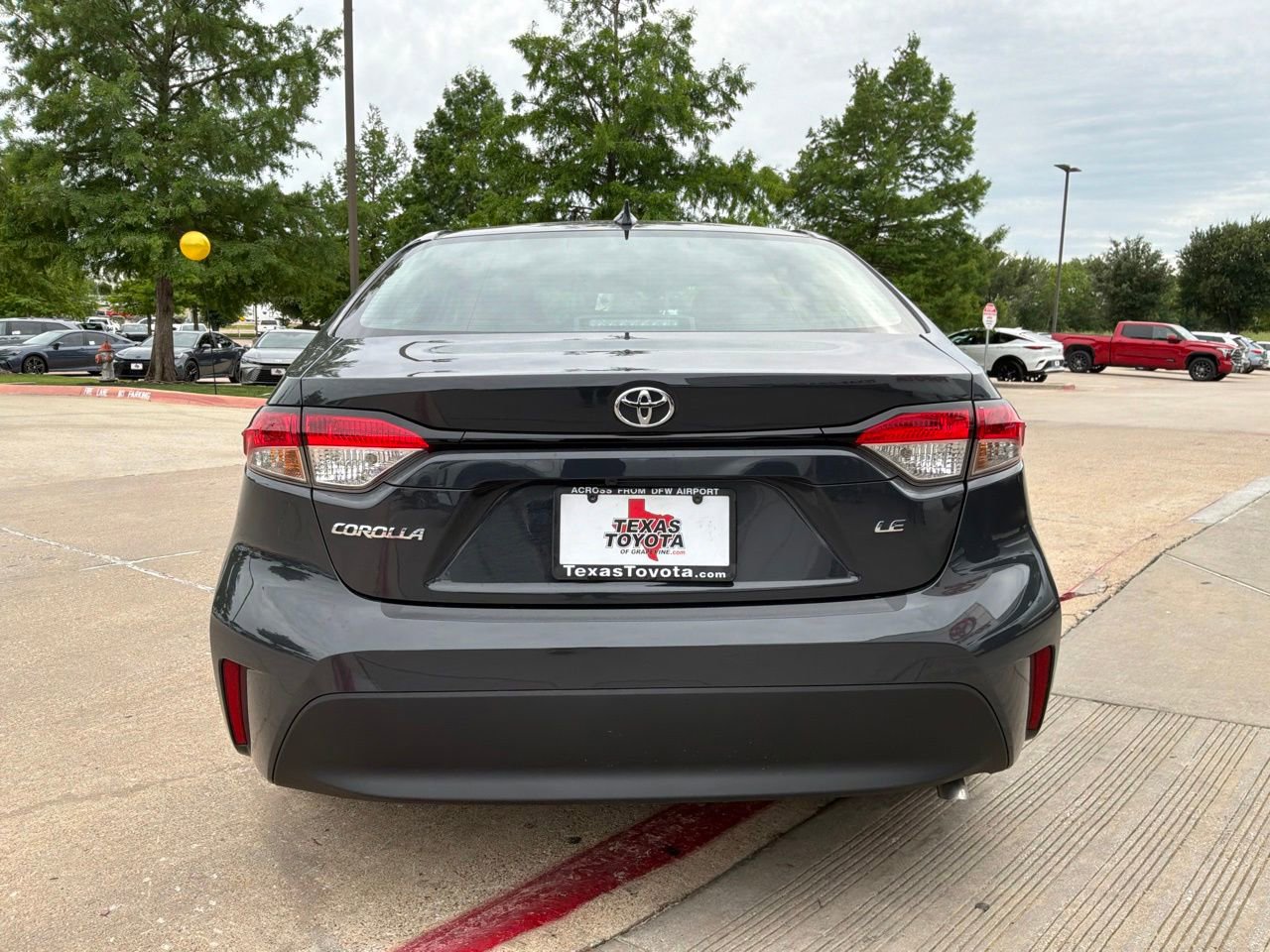 New 2026 Toyota Corolla LE FWD image 5