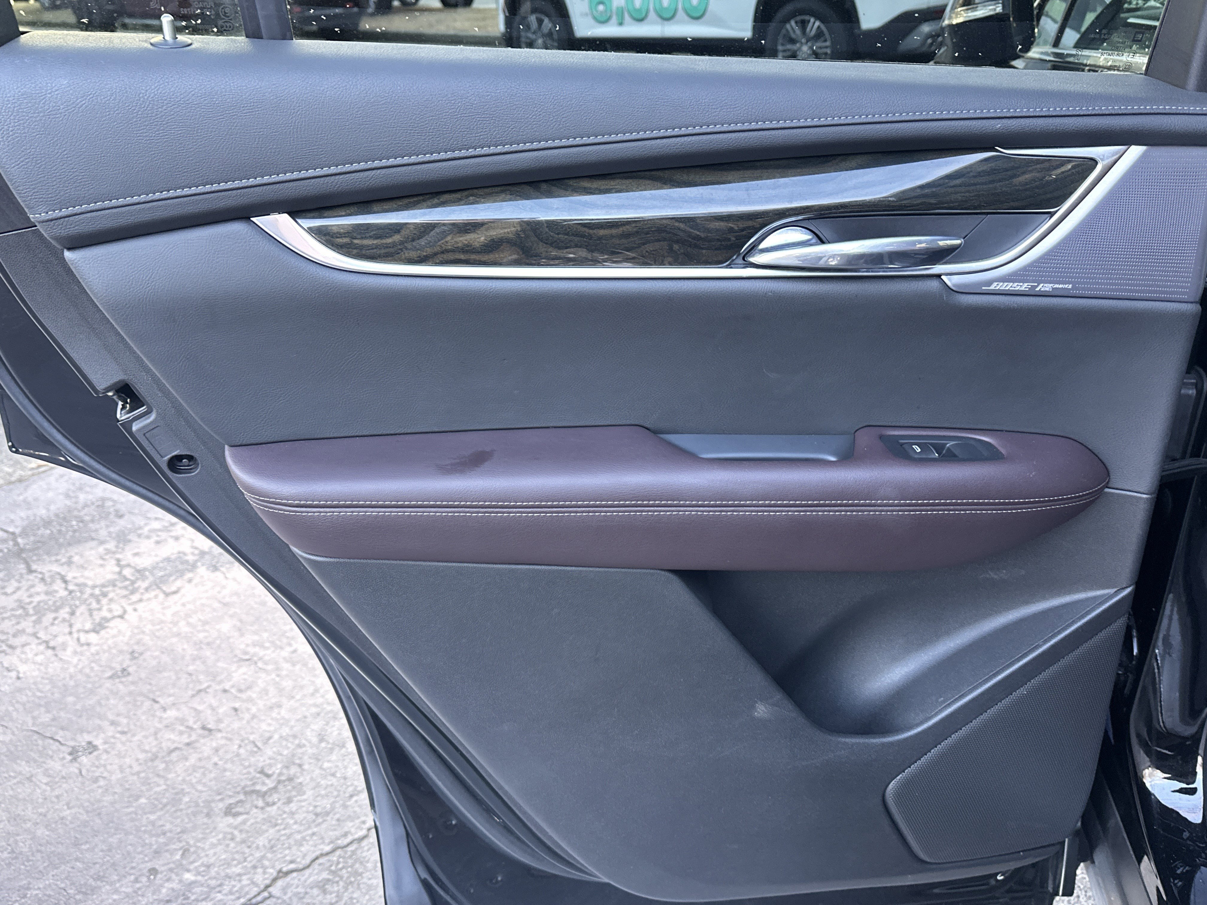 Certified 2023 Cadillac XT6 Premium Luxury image 23