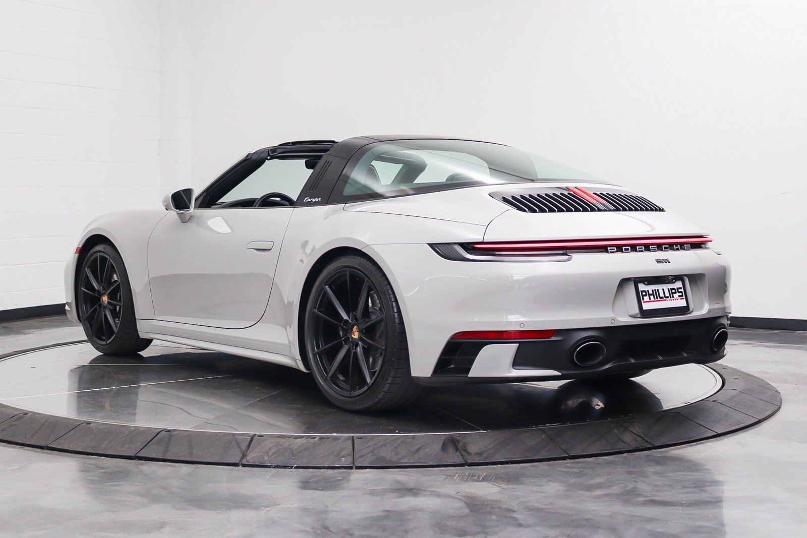 Used 2022 Porsche 911 Targa 4S AWD/4WD image 11