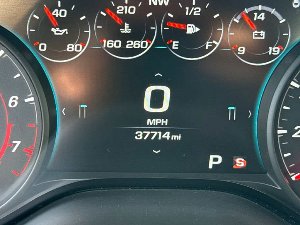 Used 2018 Chevrolet Camaro SS RWD image 7