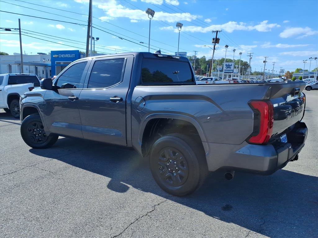 Used 2025 Toyota Tundra SR w/ SR Tow Package AWD/4WD image 6