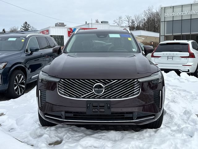 New 2026 Volvo XC90 B6 Plus w/ Protection Package Premier image 6
