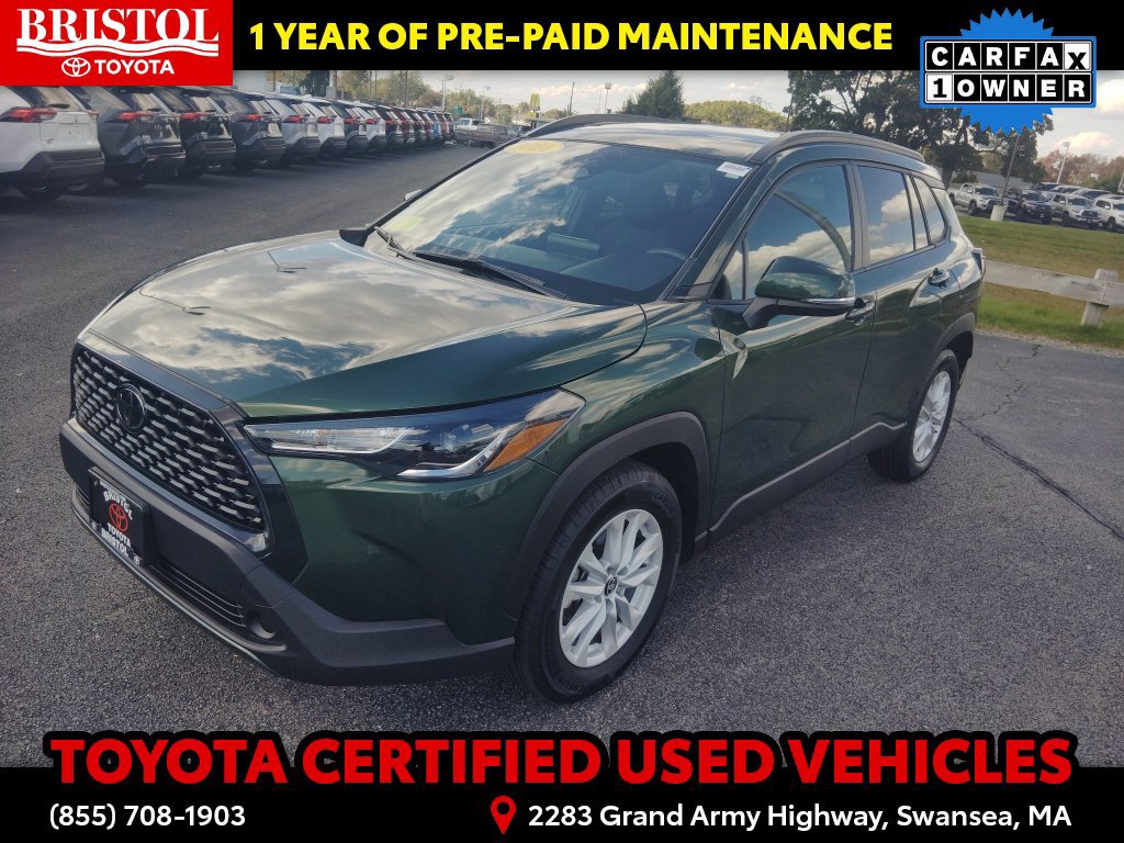 Certified 2024 Toyota Corolla Cross LE w/ Moonroof Package AWD/4WD image 4