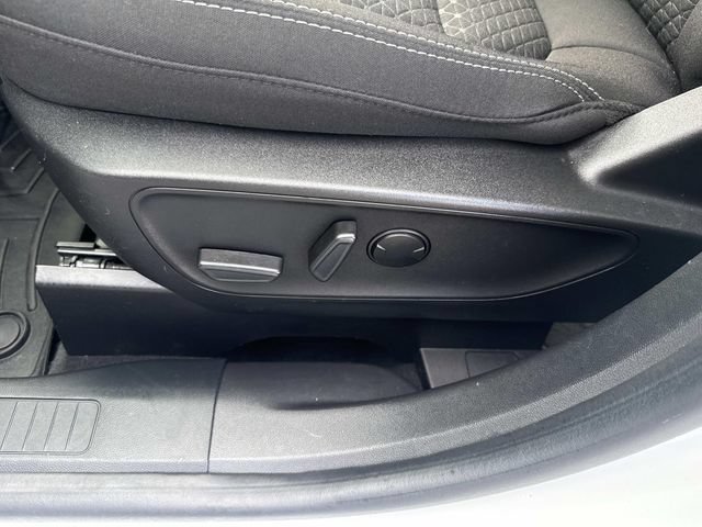 Used 2023 Ford Escape Active AWD/4WD image 27