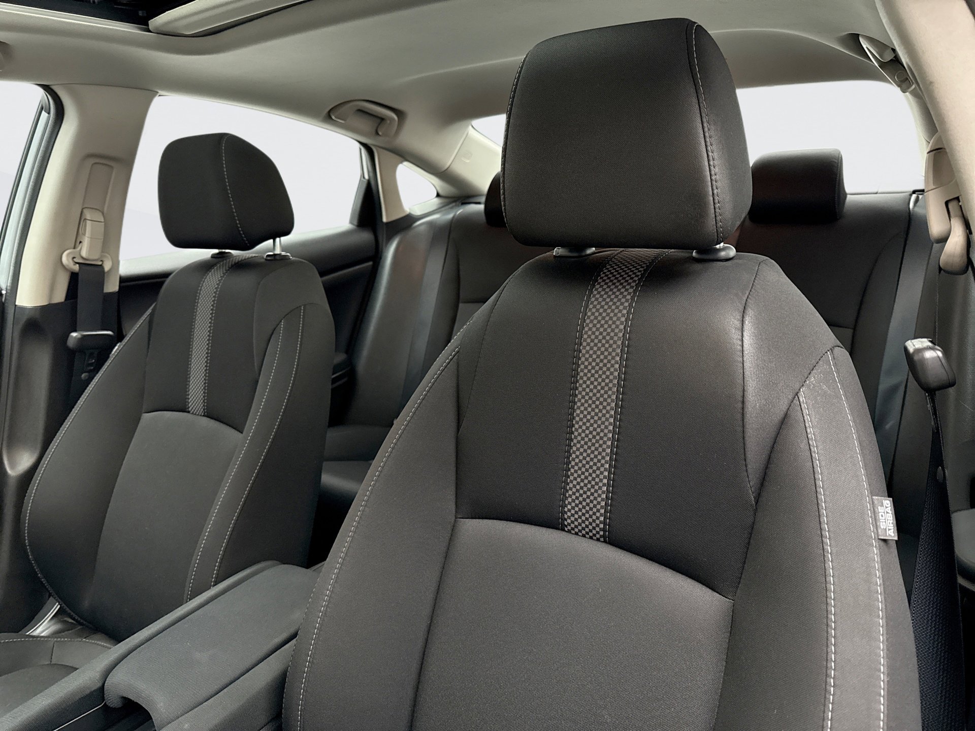 Used 2020 Honda Civic EX image 10