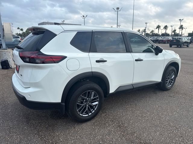 Certified 2024 Nissan Rogue S AWD/4WD image 5