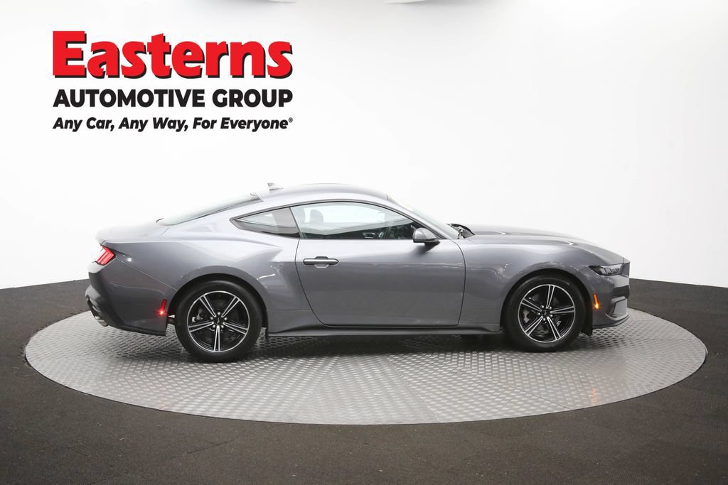 Used 2025 Ford Mustang Coupe RWD image 41