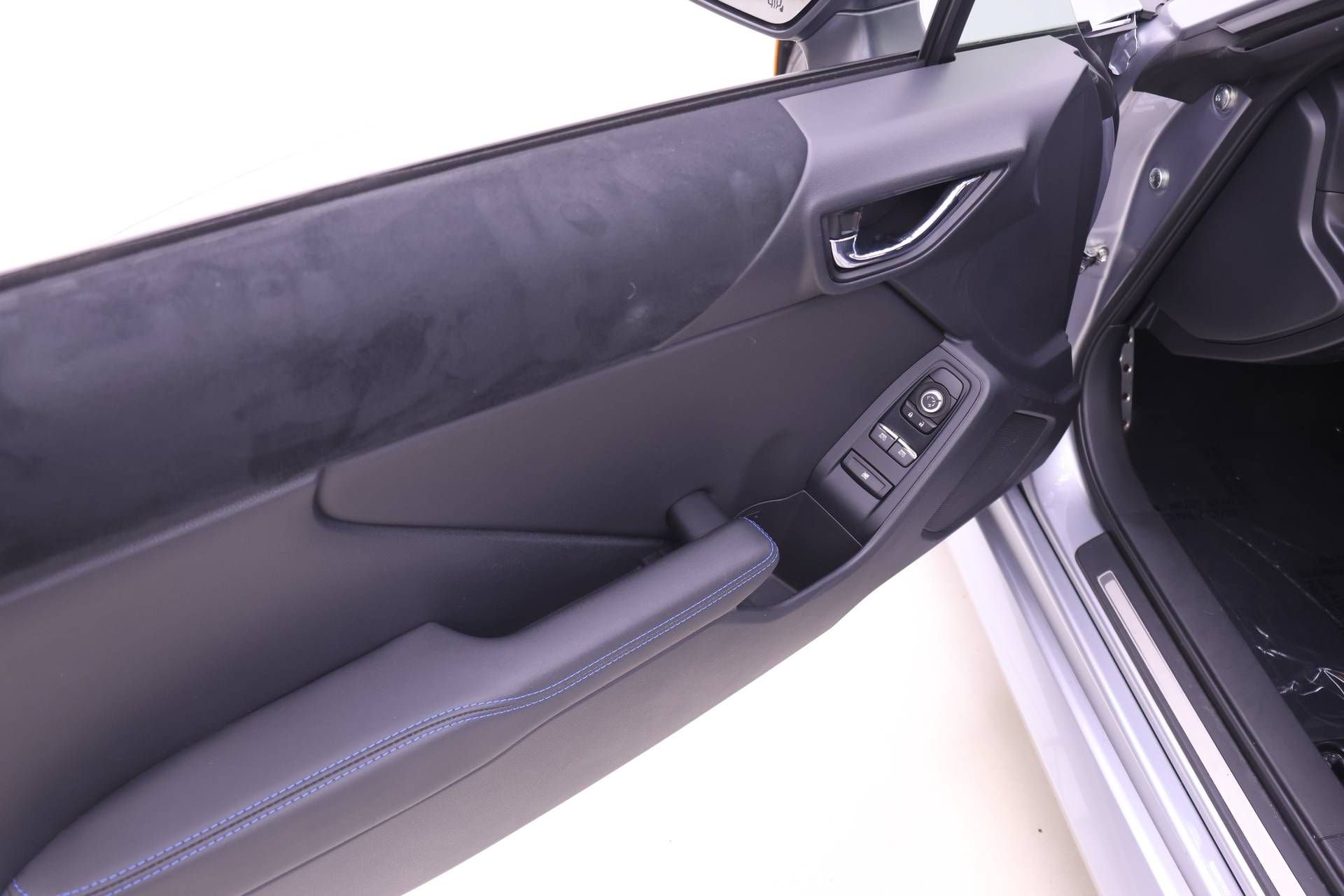 Used 2024 Subaru BRZ tS RWD image 18