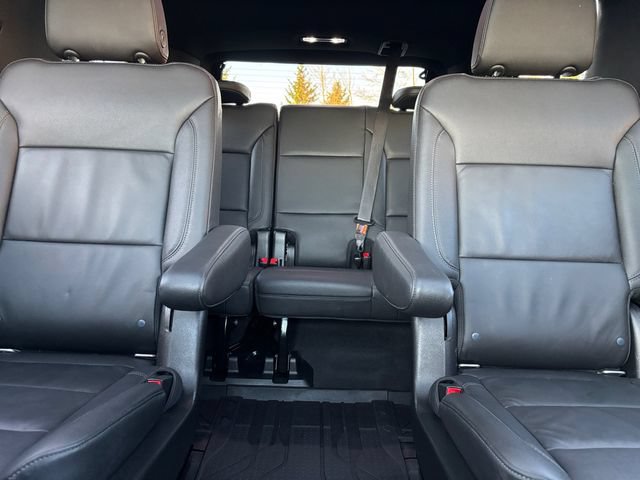 Used 2021 Chevrolet Tahoe Z71 w/ Luxury Package AWD/4WD image 22