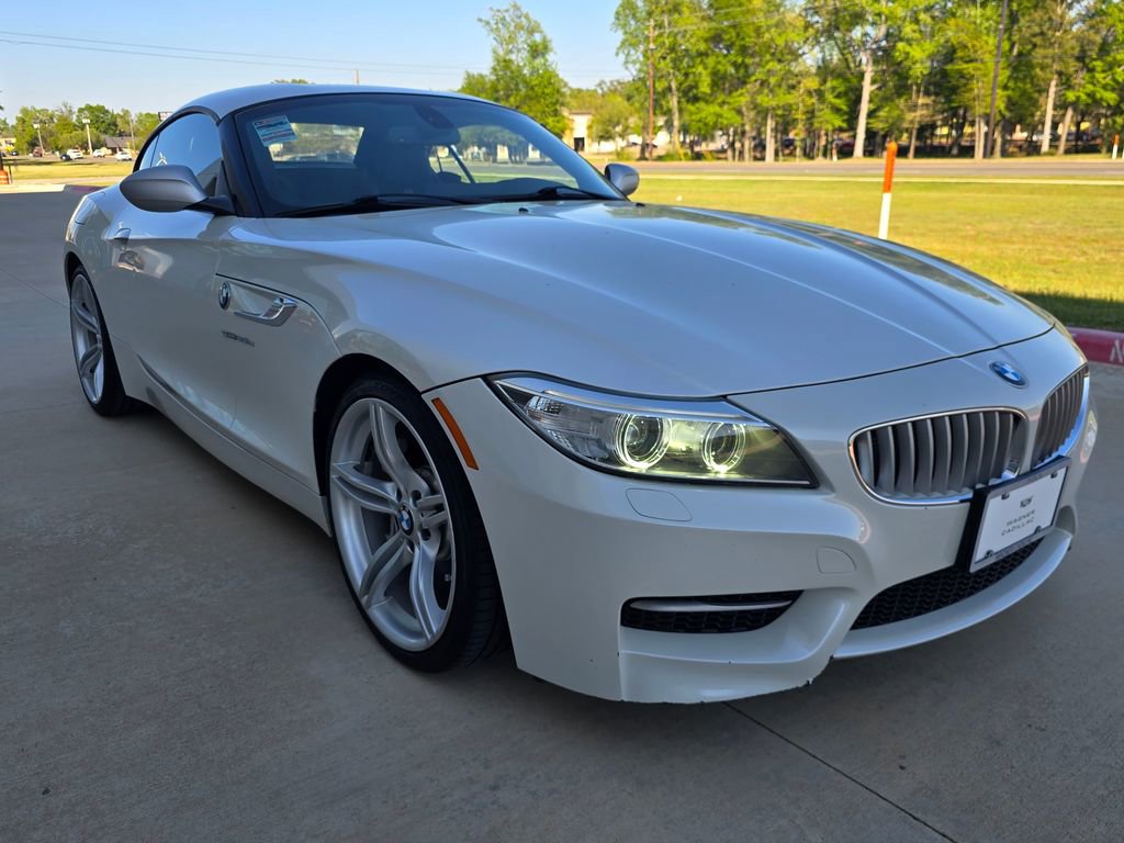 Used 2014 BMW Z4 sDrive35is image 7