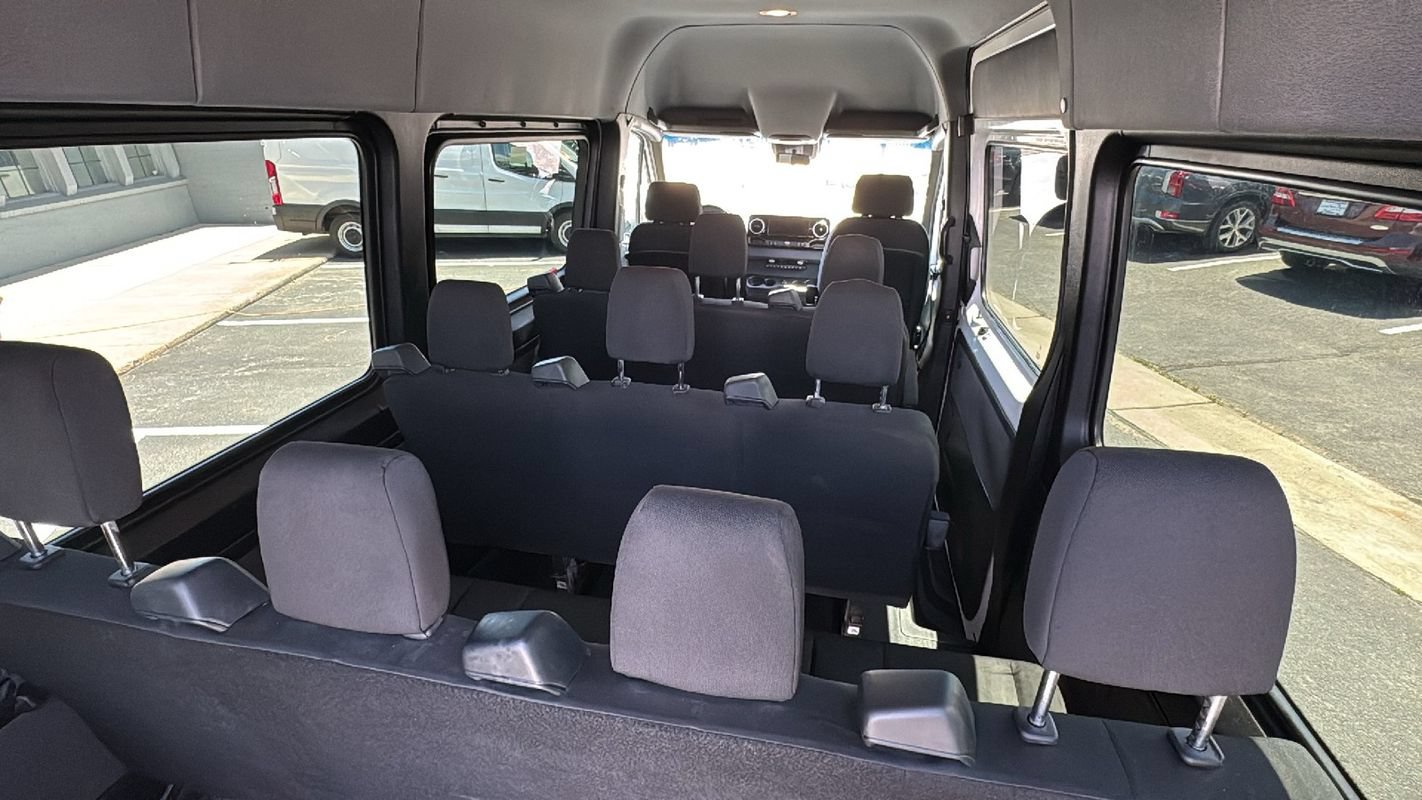 Used 2024 Mercedes-Benz Sprinter 2500 image 14