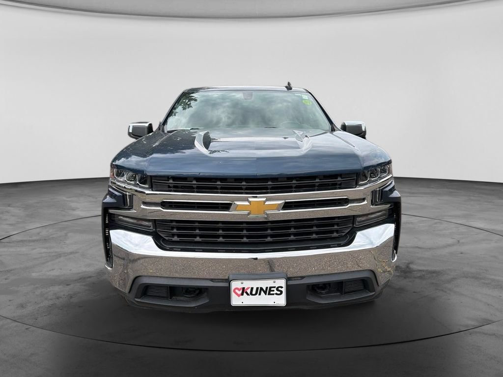 Used 2019 Chevrolet Silverado 1500 LT w/ All-Star Edition AWD/4WD image 2
