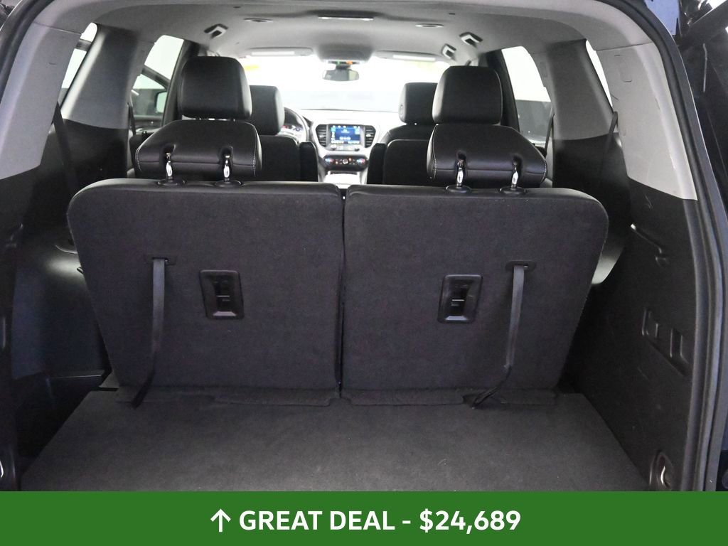 Used 2023 GMC Acadia SLT image 20