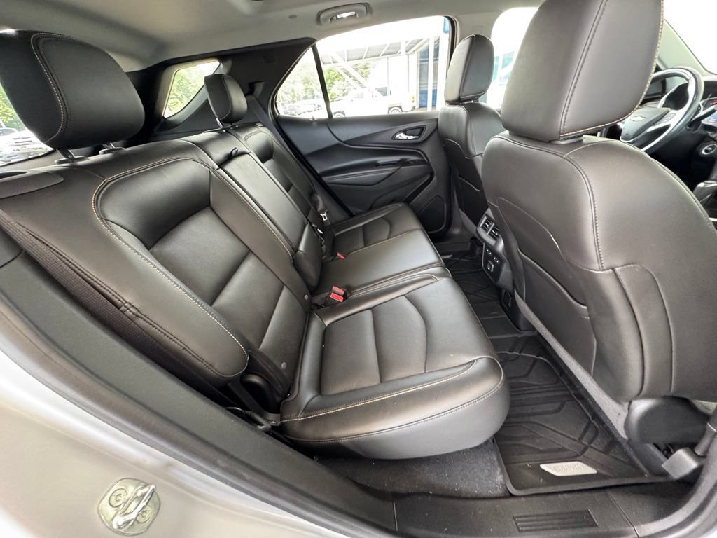 Used 2020 Chevrolet Equinox Premier AWD/4WD image 24