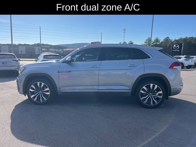 Used 2021 Volkswagen Atlas Cross Sport SEL Premium image 4