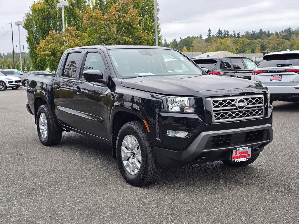 Used 2024 Nissan Frontier SV w/ SV Convenience Package AWD/4WD image 3