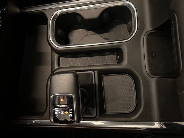 Used 2022 Chevrolet Silverado 1500 LTZ w/ Max Trailering Package AWD/4WD image 31