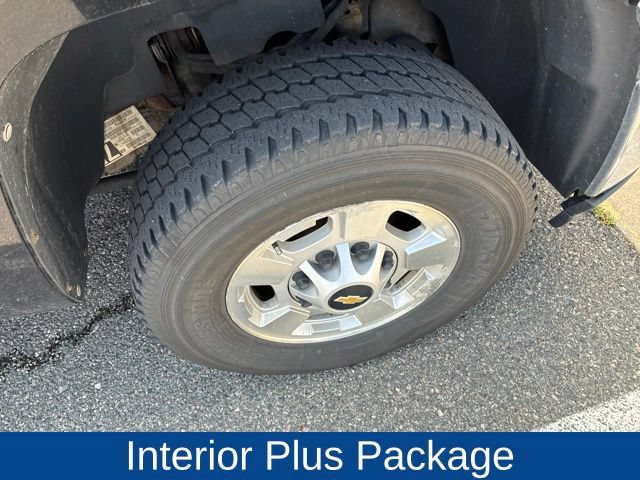 Used 2011 Chevrolet Silverado 2500 LT w/ Interior Plus Package AWD/4WD image 7