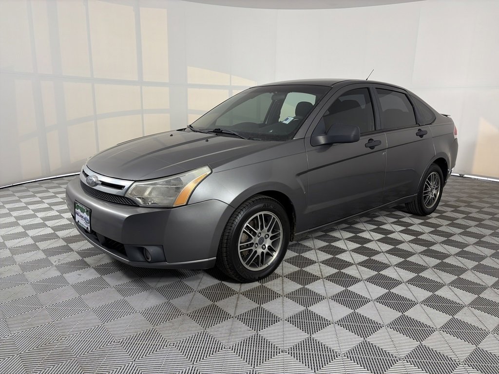 Used 2010 Ford Focus SE video 3