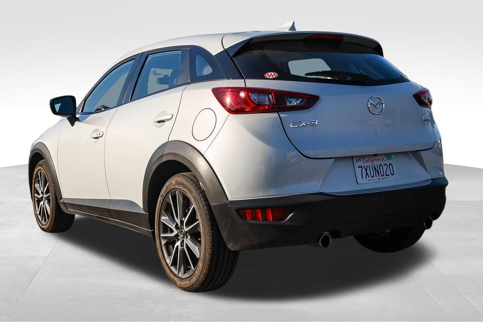 Used 2017 MAZDA CX-3 Touring FWD image 7