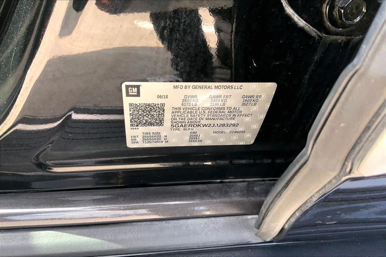 Certified 2018 Buick Enclave Avenir w/ Avenir Technology Package FWD image 36