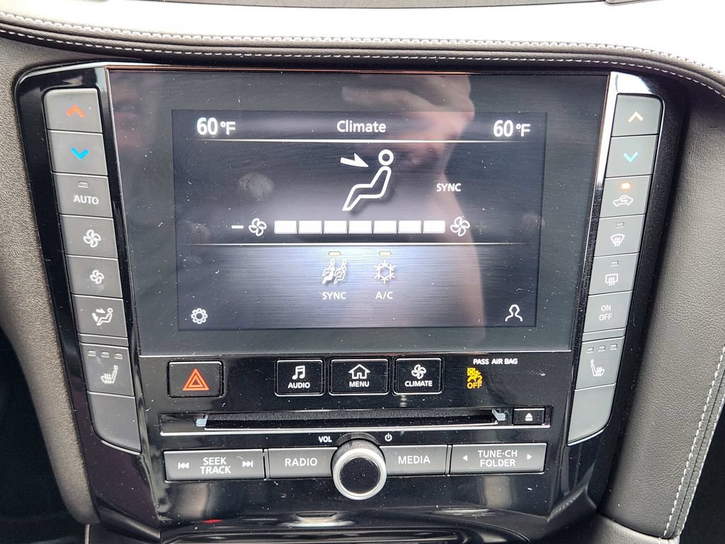 Used 2022 INFINITI QX50 Luxe FWD image 18
