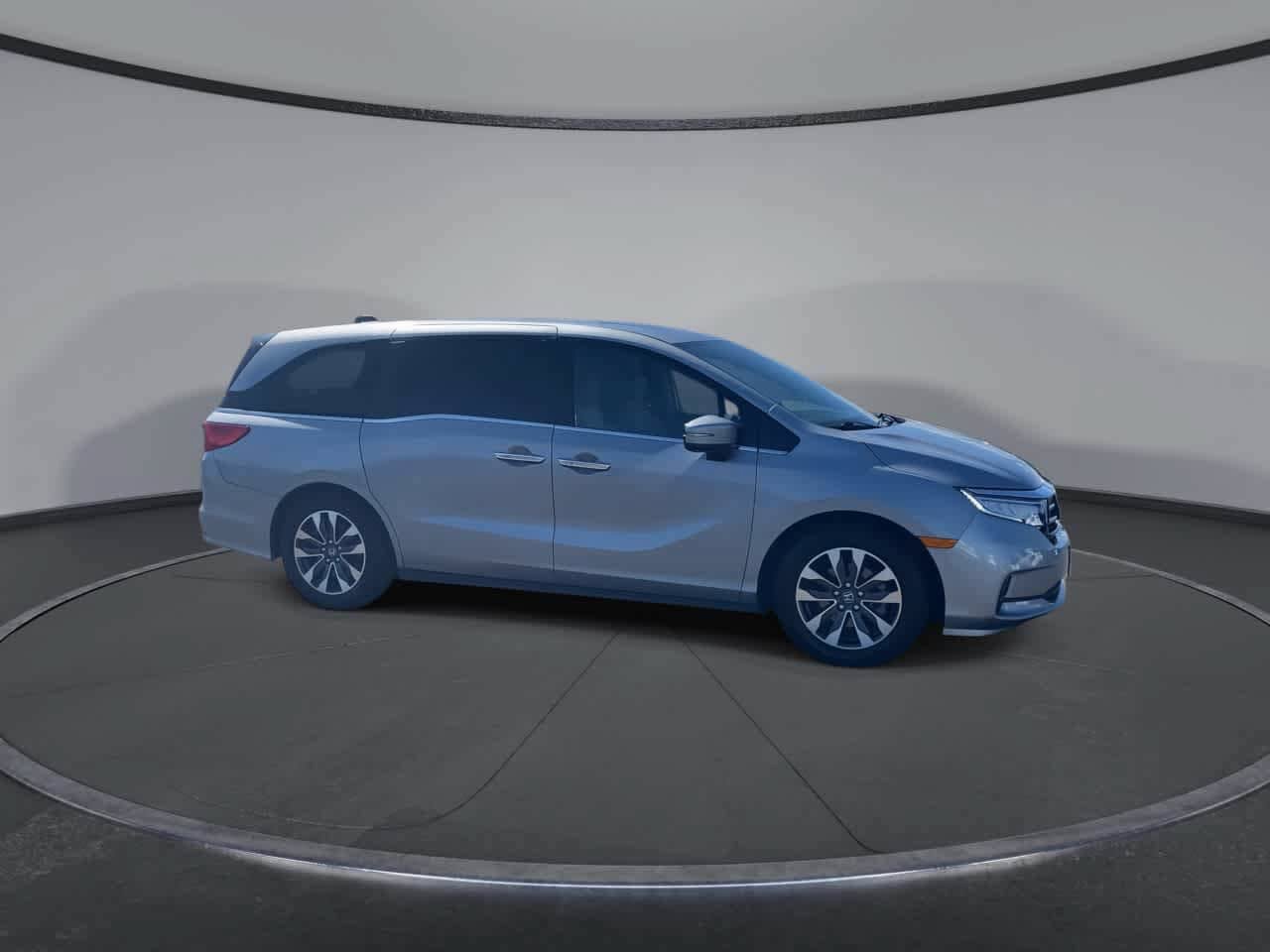 Used 2024 Honda Odyssey EX-L image 3