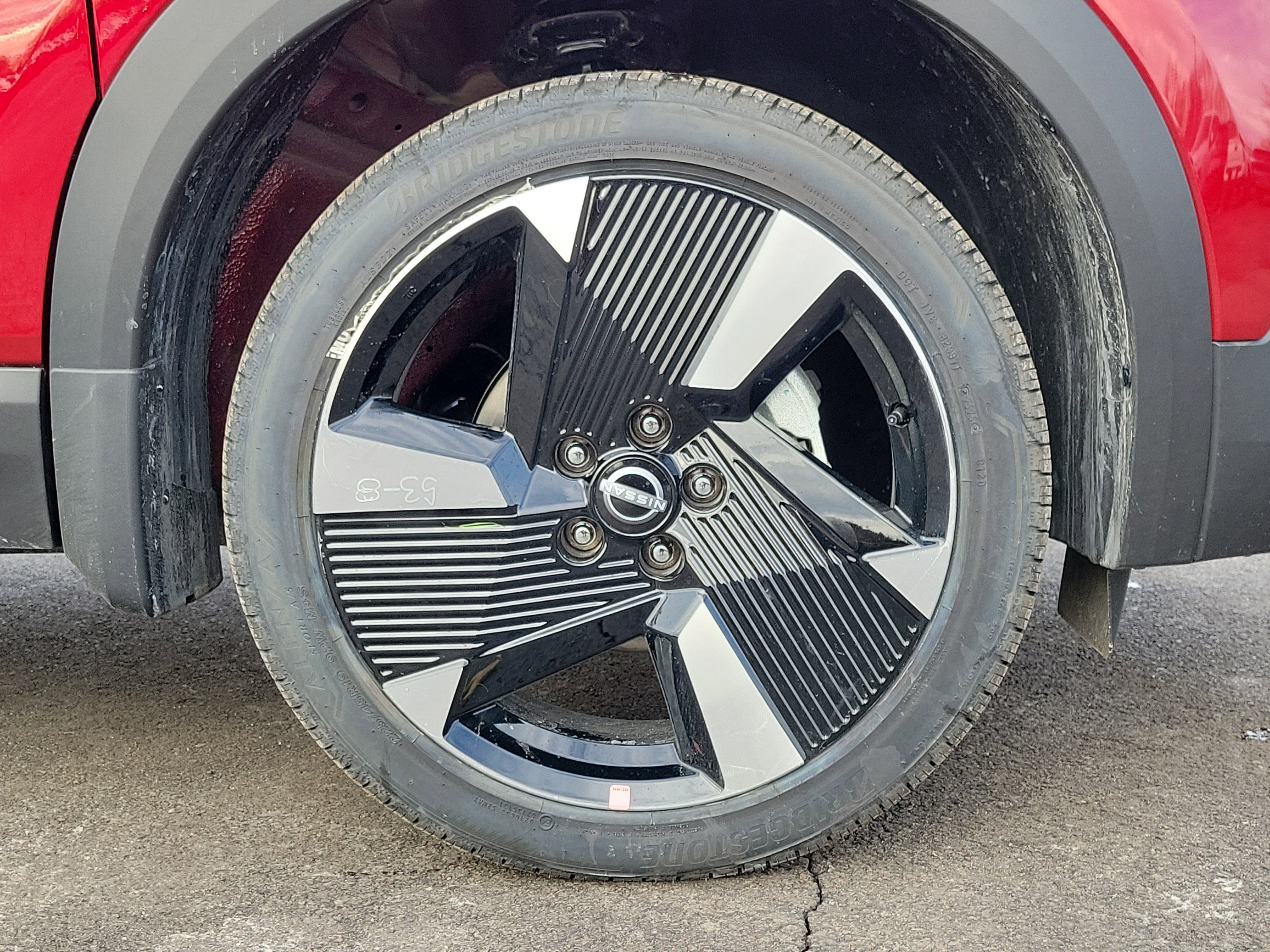 New 2026 Nissan Kicks SR w/ Cold Weather Package AWD/4WD image 5