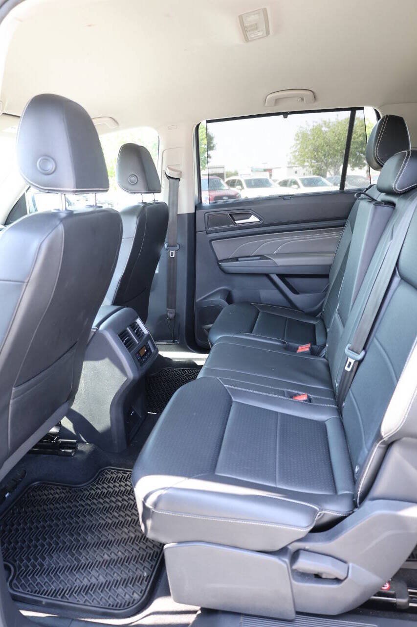 Used 2022 Volkswagen Atlas SE AWD/4WD image 18