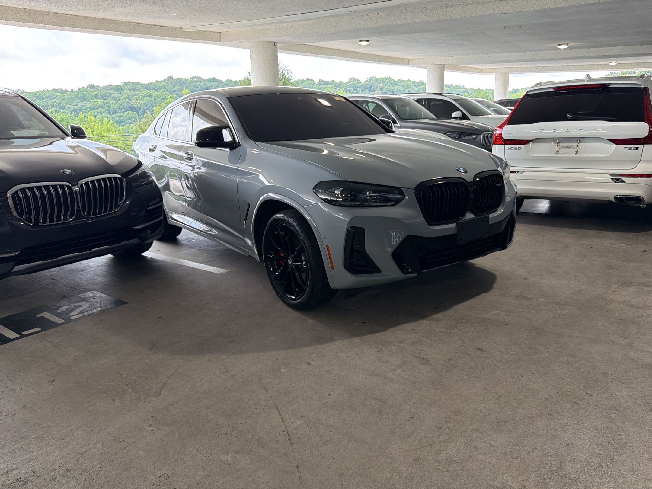 Certified 2023 BMW X4 M40i w/ Premium Package AWD/4WD image 12