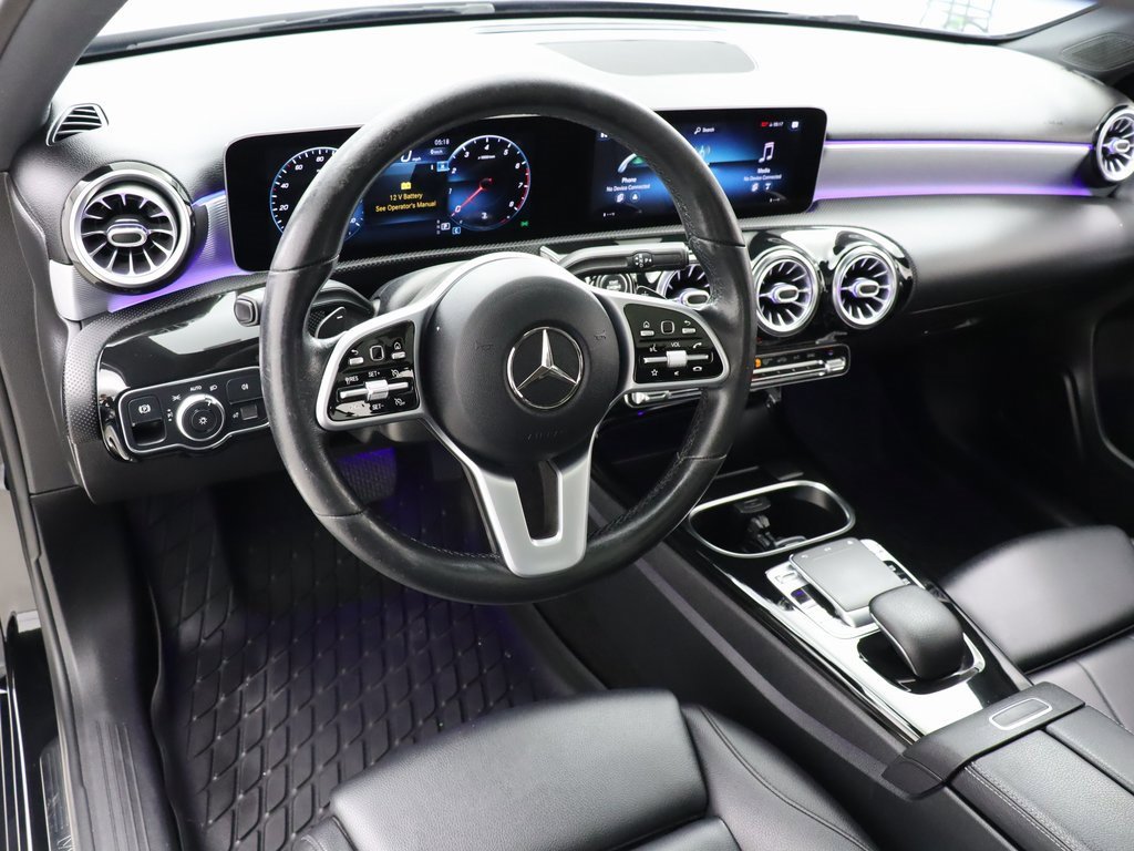 Used 2020 Mercedes-Benz A 220 image 13