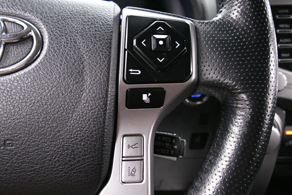 Certified 2024 Toyota 4Runner SR5 Premium image 21