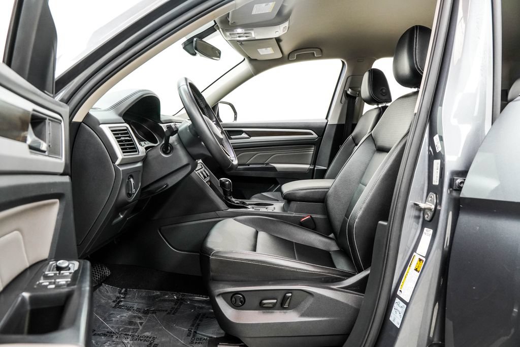 Used 2021 Volkswagen Atlas SE FWD image 15