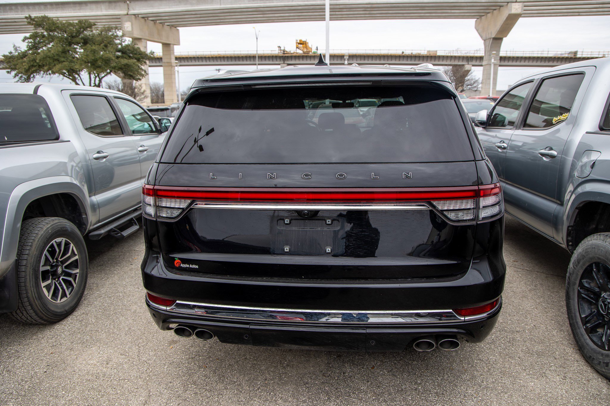 Used 2020 Lincoln Aviator Black Label w/ Dynamic Handling Package image 9