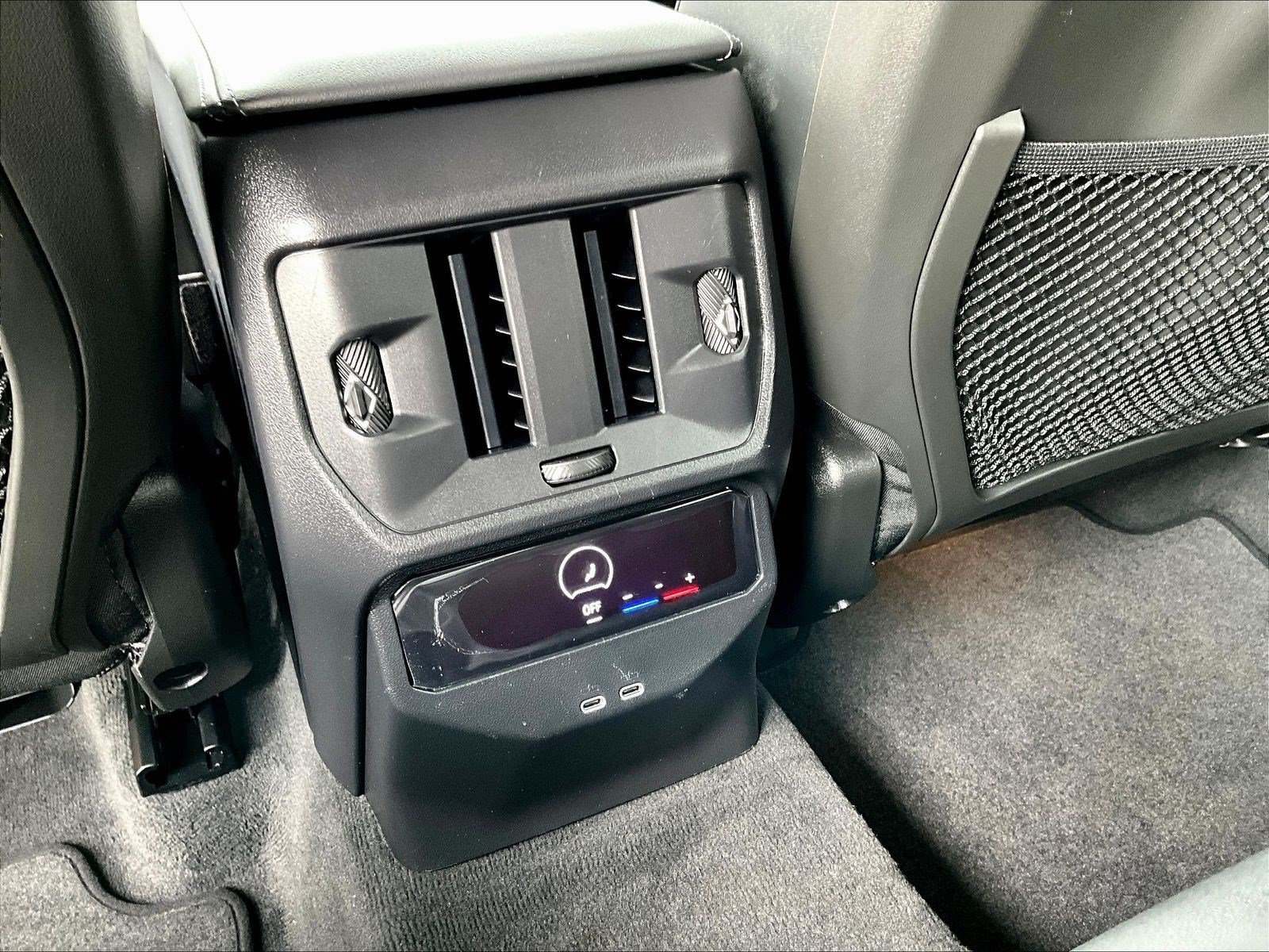 Used 2025 BMW X3 xDrive30i w/ Premium Package AWD/4WD image 10