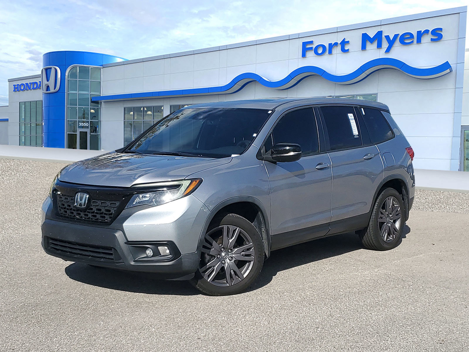 Used 2020 Honda Passport EX-L image 2