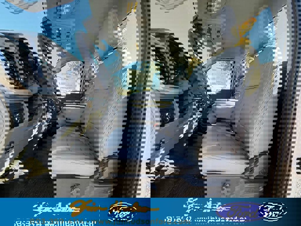 New 2026 Ford F550 2WD Regular Cab Super Duty image 16