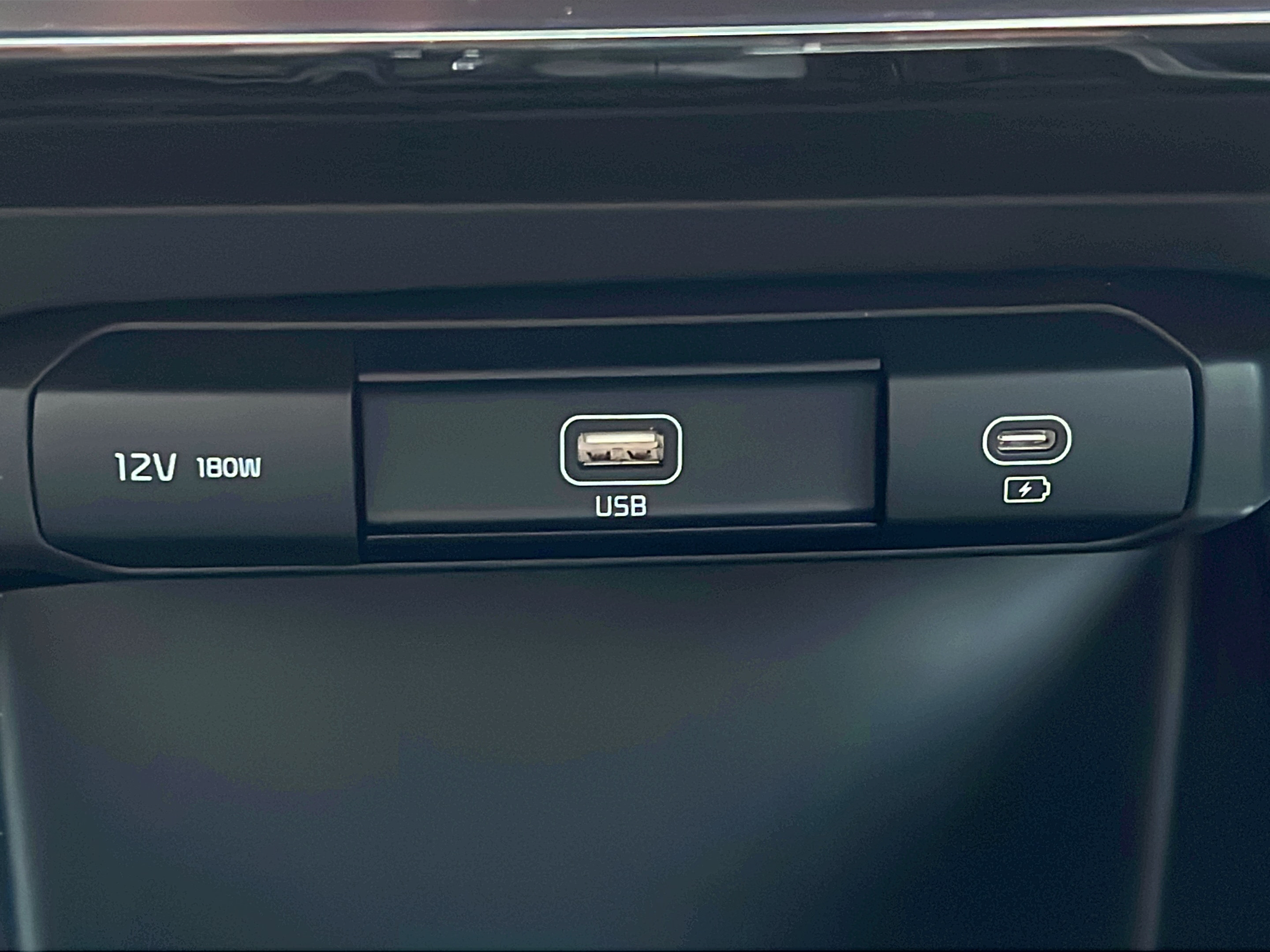 New 2026 Kia Niro LX FWD image 16