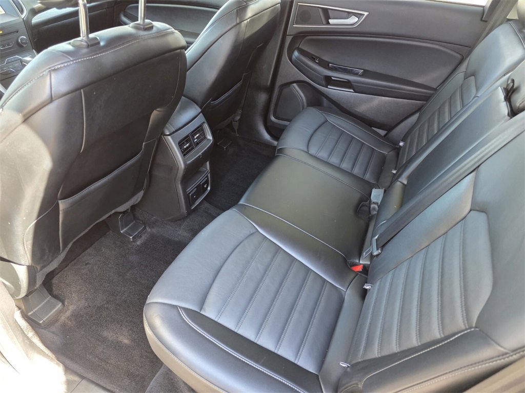 Used 2018 Ford Edge SEL w/ Equipment Group 201A image 14