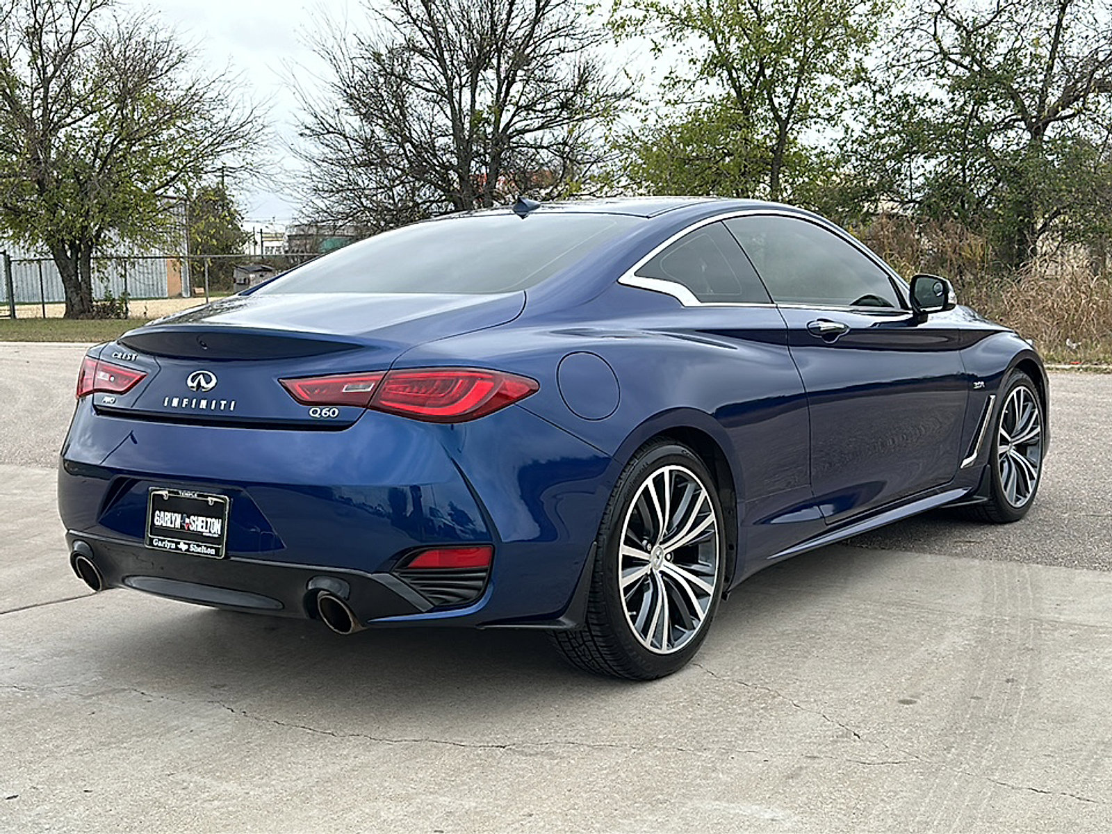 Used 2019 INFINITI Q60 3.0t Luxe w/ Essential Package image 8