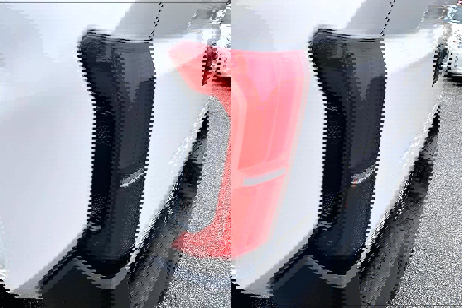 Used 2024 Toyota Tacoma SR w/ SR Upgrade Package image 28