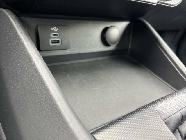 Used 2024 Ford Mustang Coupe RWD image 30