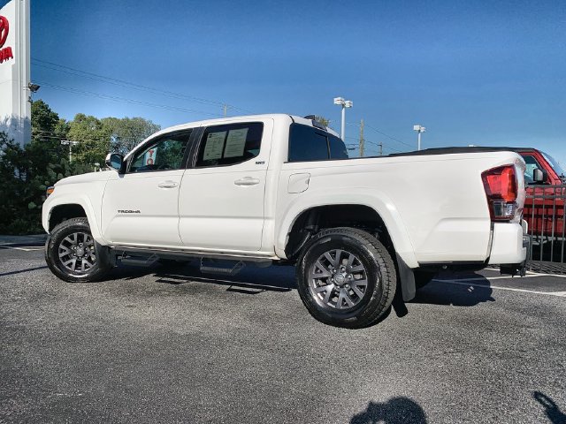 Used 2023 Toyota Tacoma SR5 w/ Technology Package AWD/4WD image 6