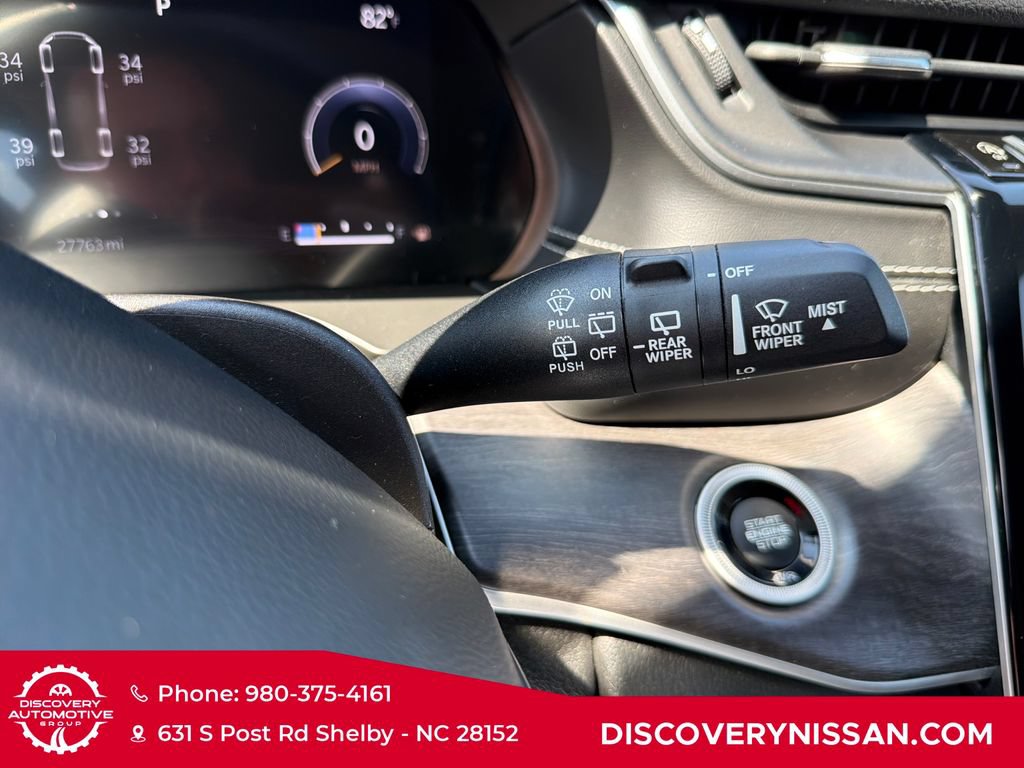 Used 2022 Jeep Grand Cherokee Limited AWD/4WD image 28