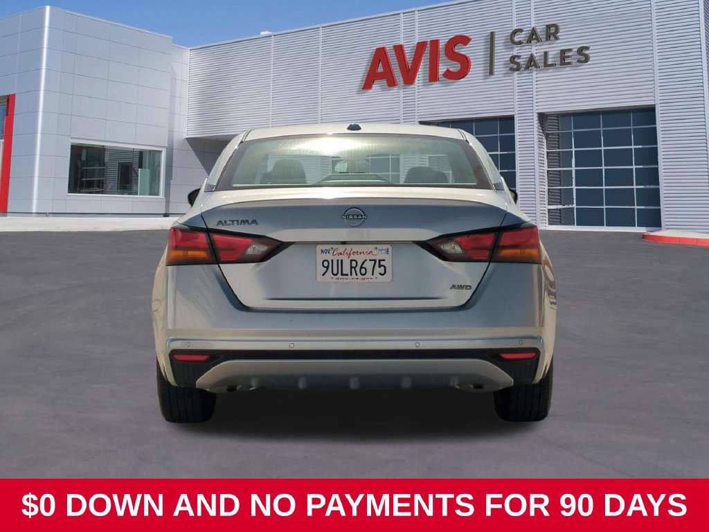 Used 2025 Nissan Altima 2.5 SV AWD/4WD image 7
