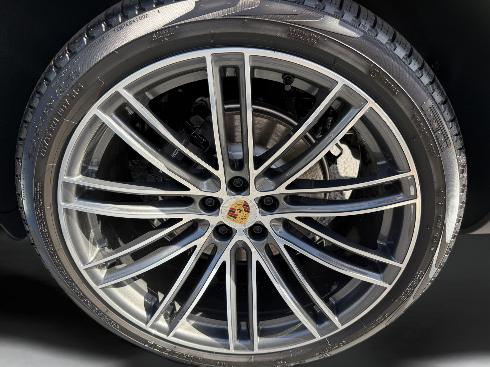 New 2026 Porsche Macan AWD/4WD image 9