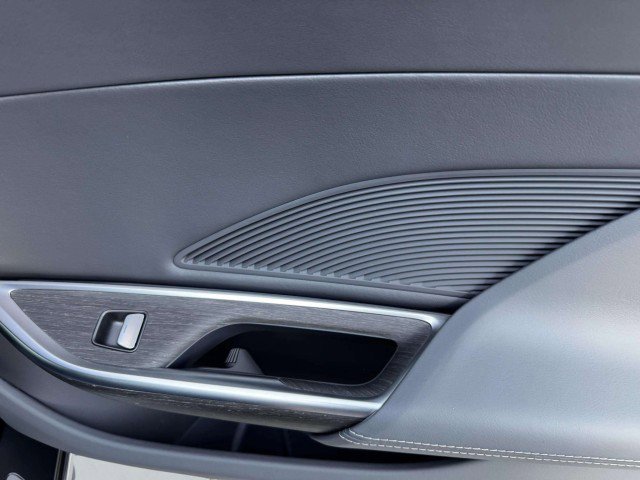 Used 2025 Lucid Air Pure image 44