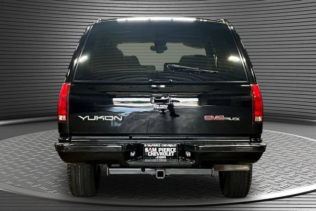 Used 1993 GMC Yukon 4WD 2-Door image 5