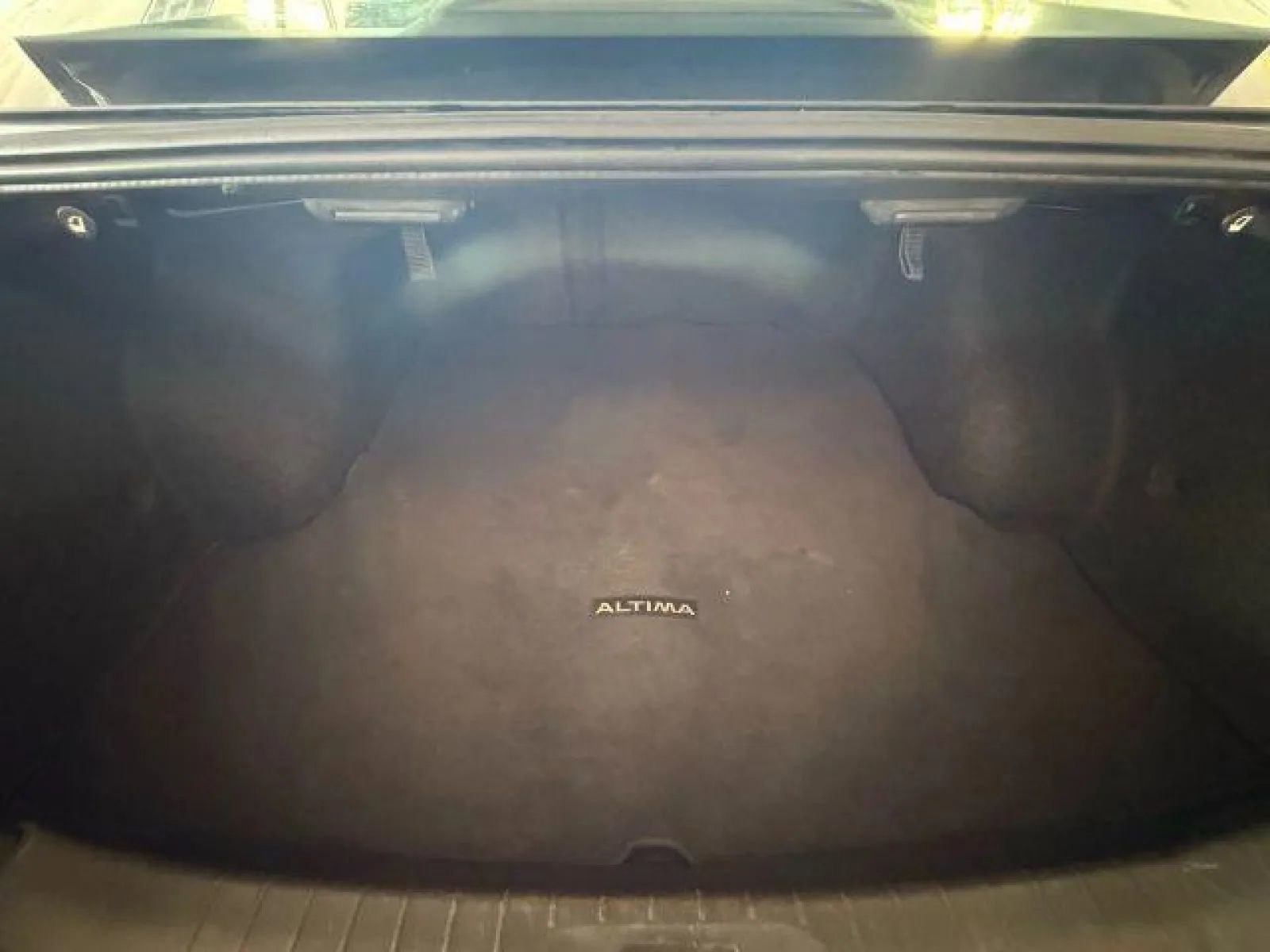 Used 2020 Nissan Altima 2.5 SR image 14