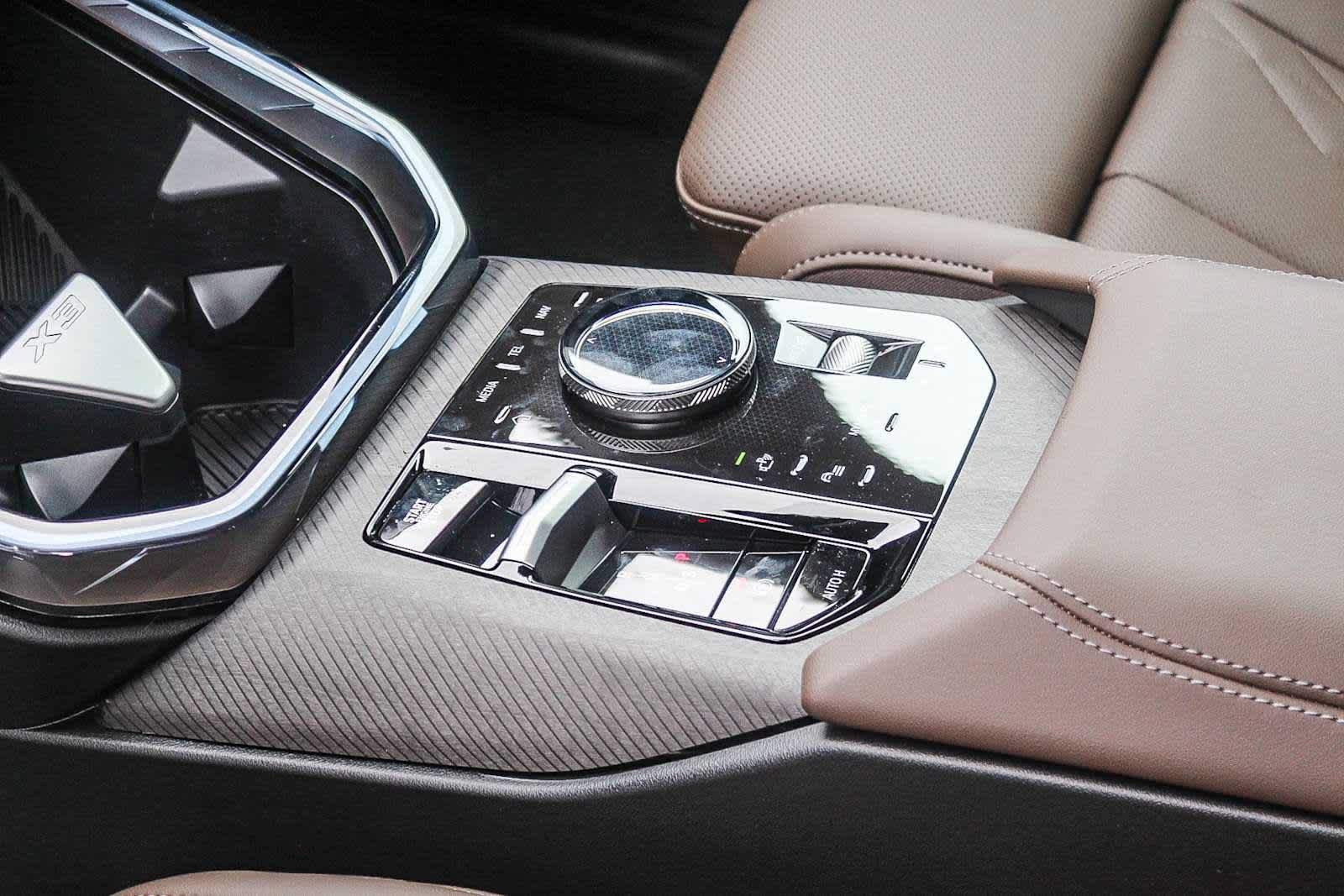 Used 2026 BMW X3 xDrive30i w/ Premium Package AWD/4WD image 19